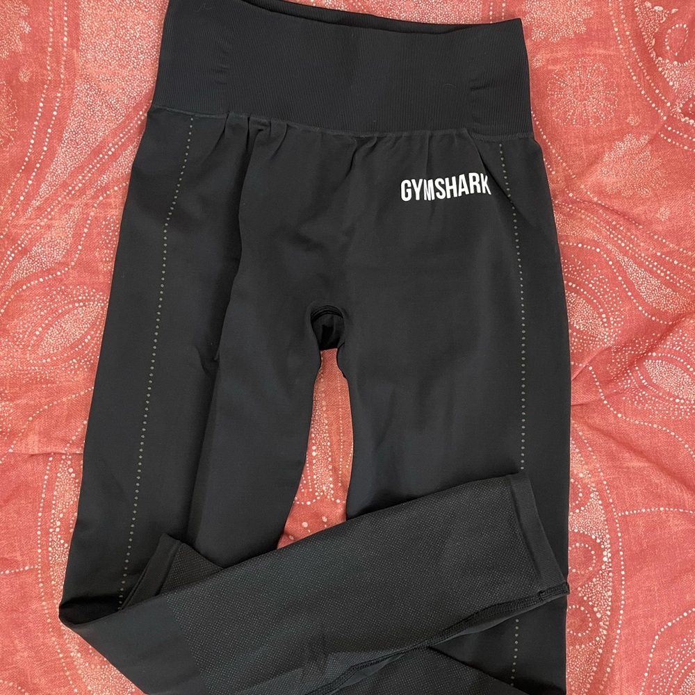 Gymshark leggings, size small, very flattering, hardly worn